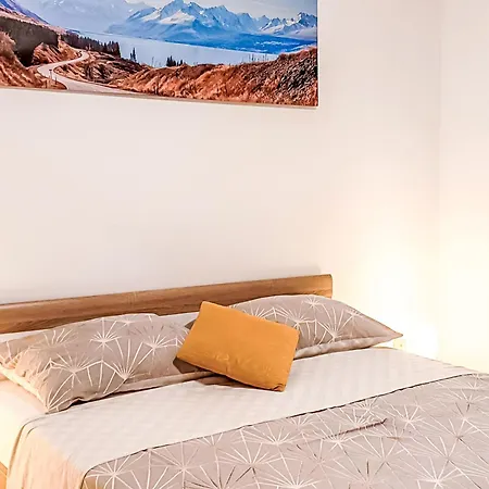 Krizanci By Interhome بيت للعطل *