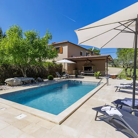 Tatil Evi Krizanci By Interhome *