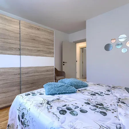Krizanci By Interhome Hébergement de vacances Žminj