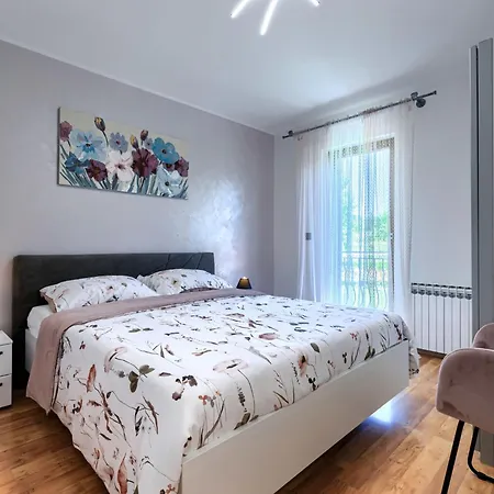 Krizanci By Interhome Tatil Evi *